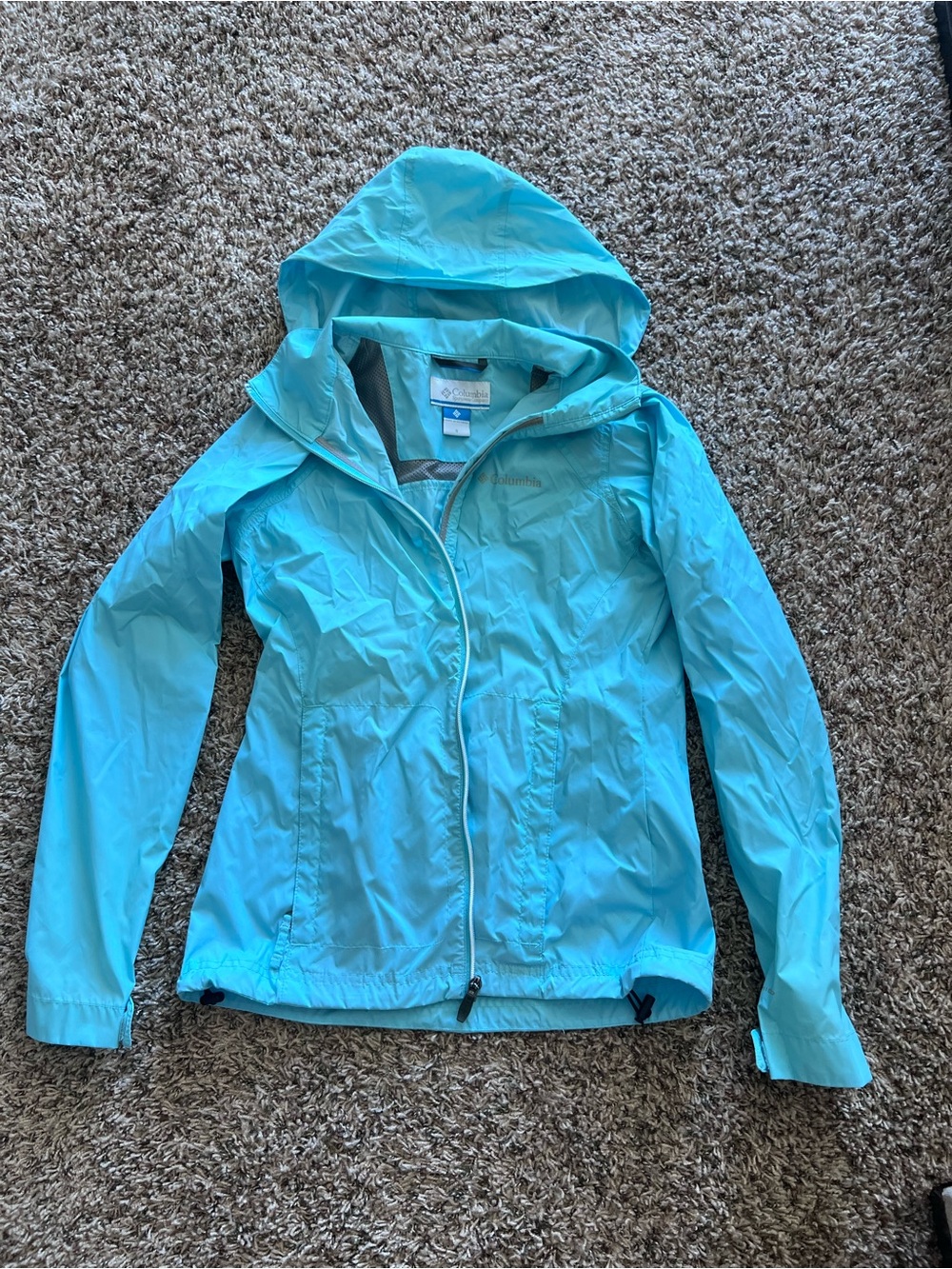 Columbia Omni-Shield Women’s Light Blue Hooded Rain Jacket